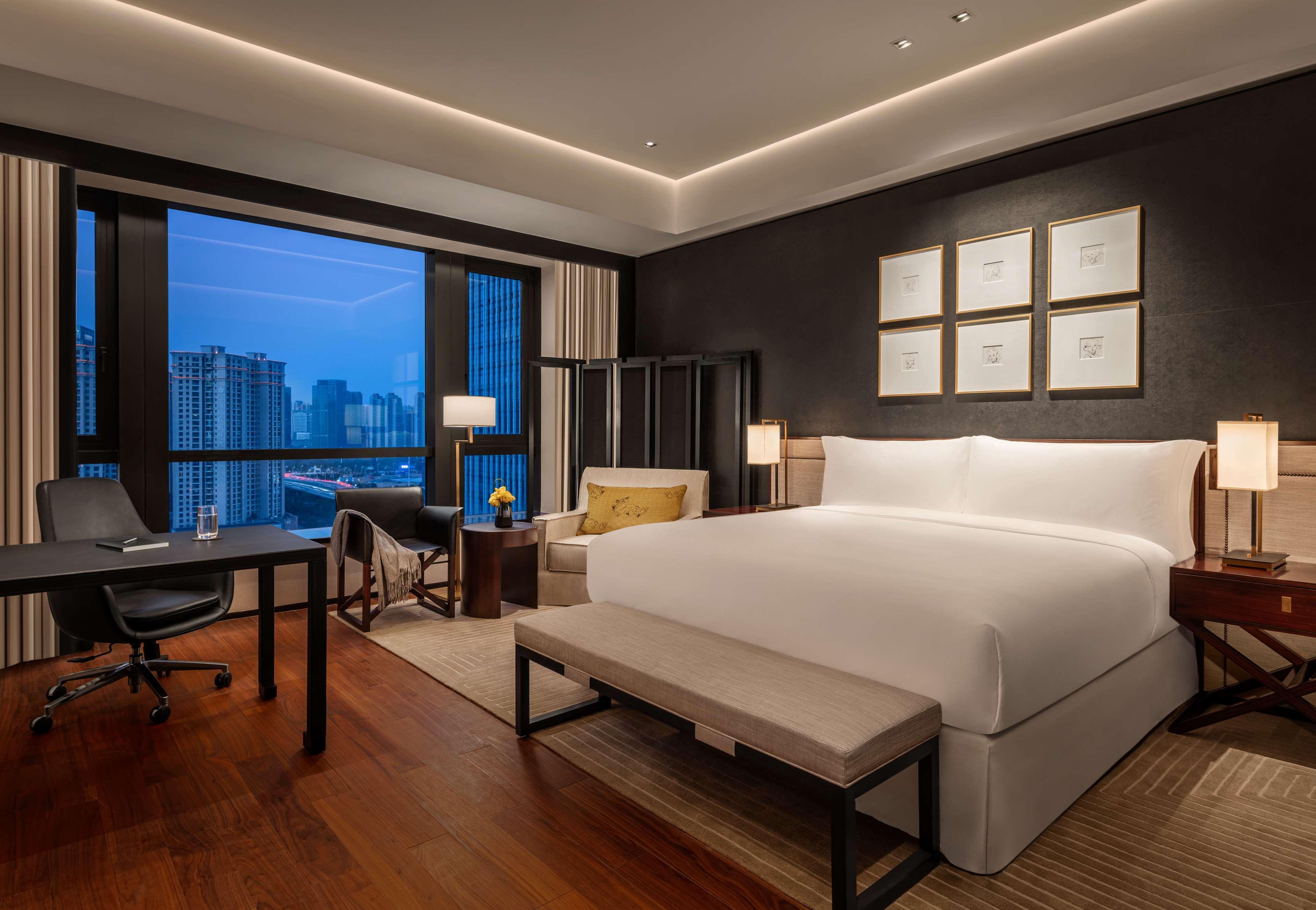Fairmont Ухан Екстериор снимка