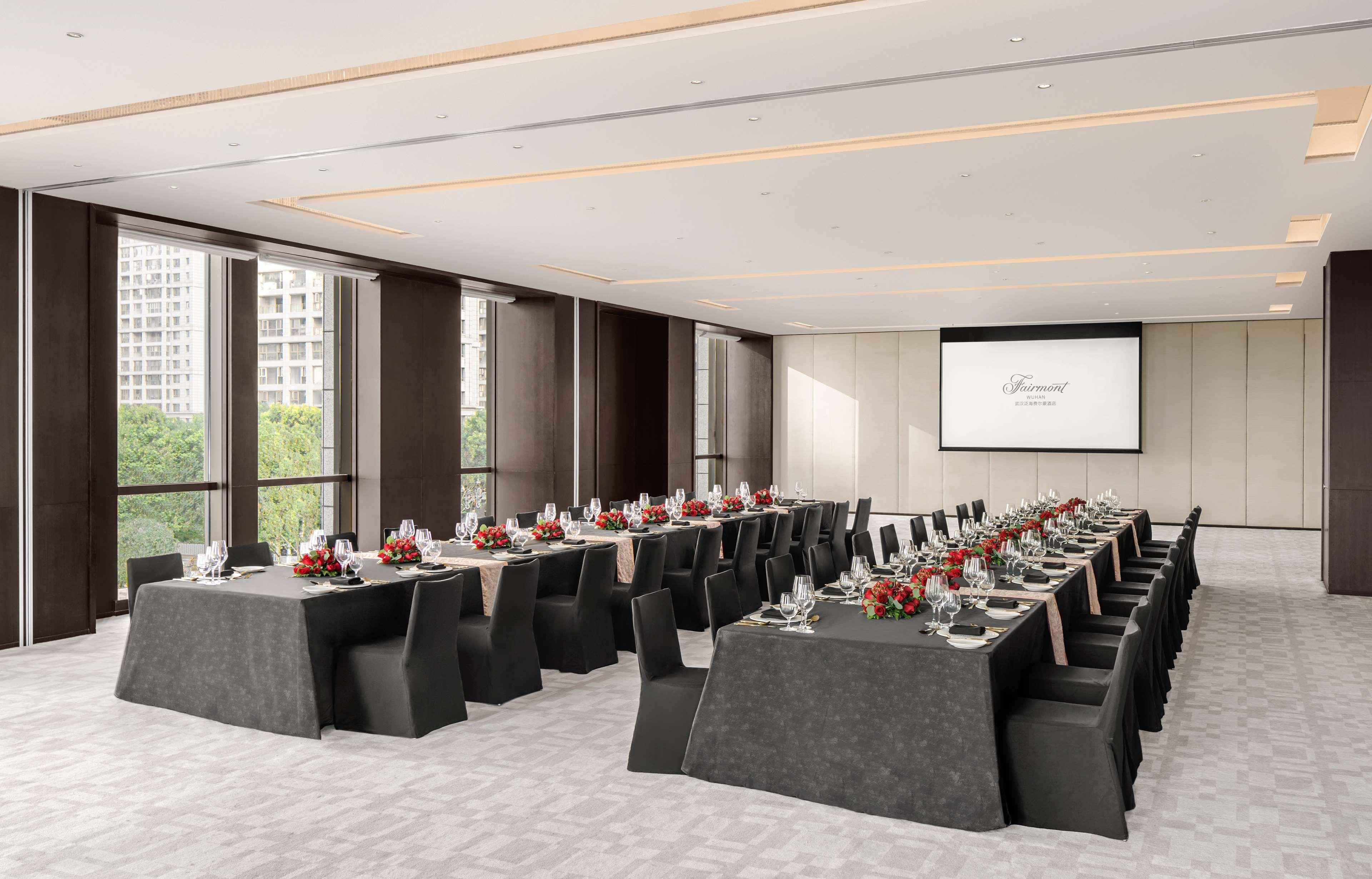 Fairmont Ухан Екстериор снимка